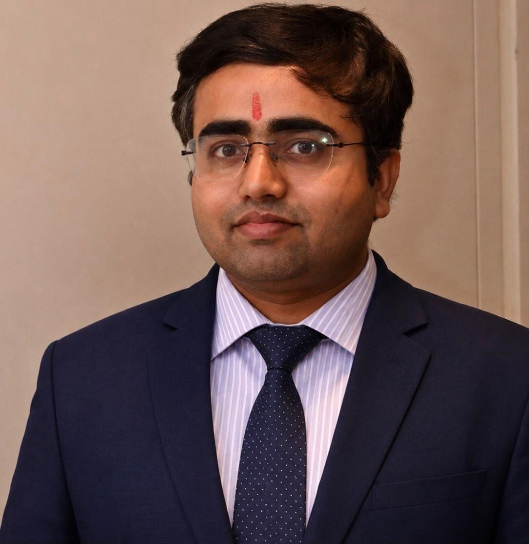 CA Dhananjay Ojha