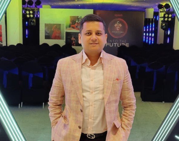 Mr. Dhawal Prakash Agrawal